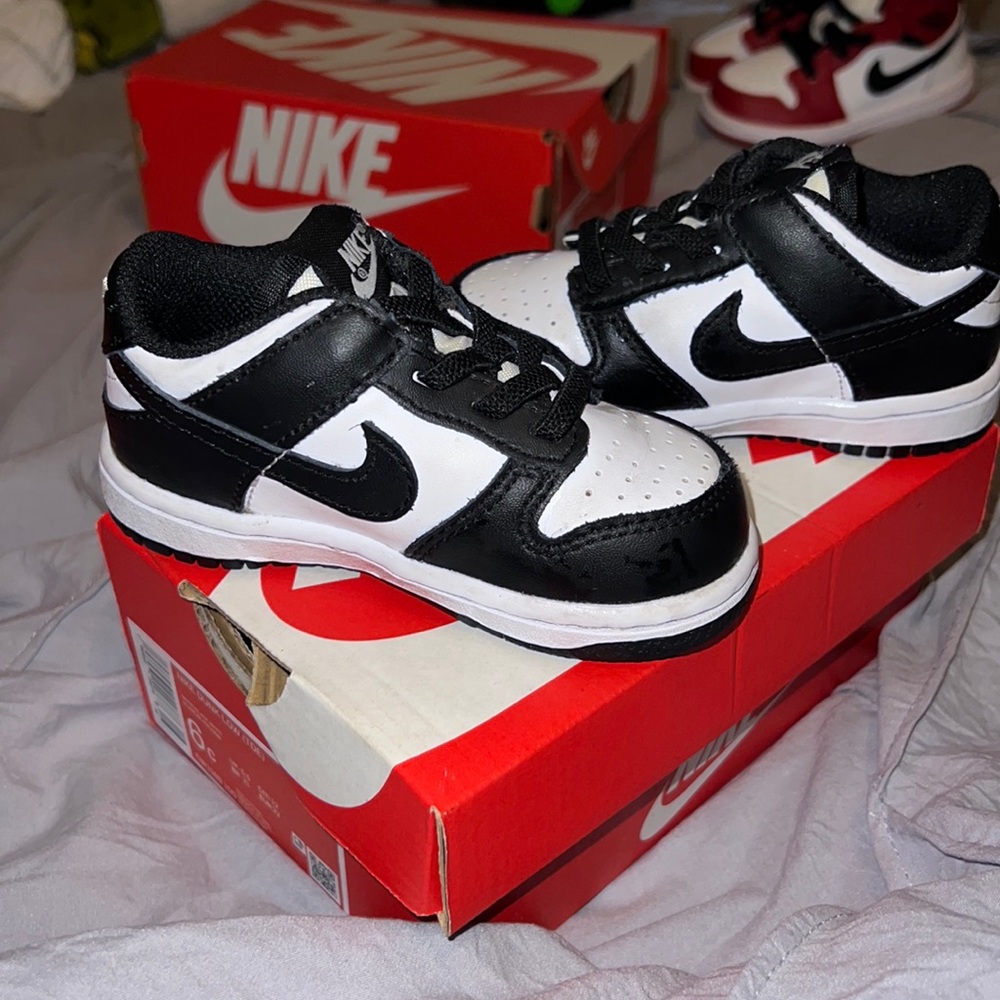 Toddler panda dunks